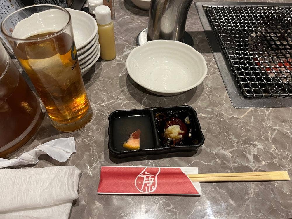 炭火焼肉と炉端 康