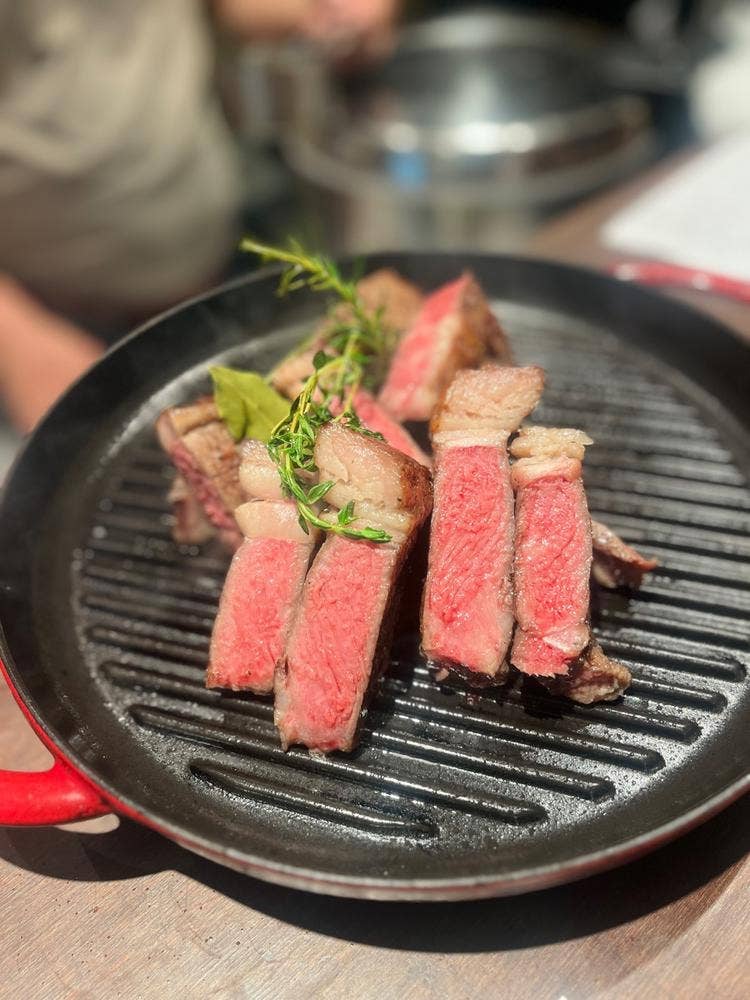 肉屋うたがわ