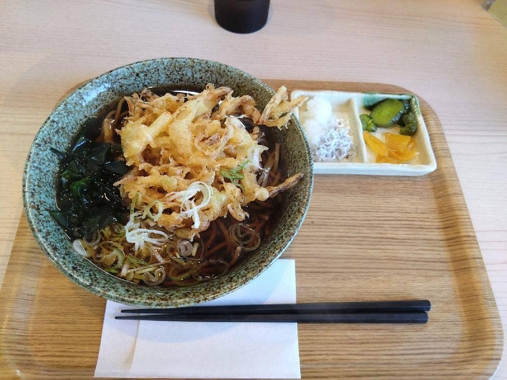肉と魚の定食屋 はこざき