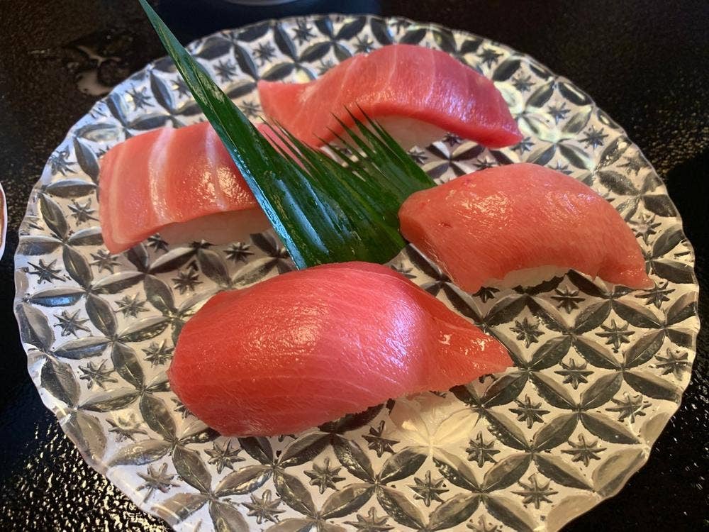 末廣鮨