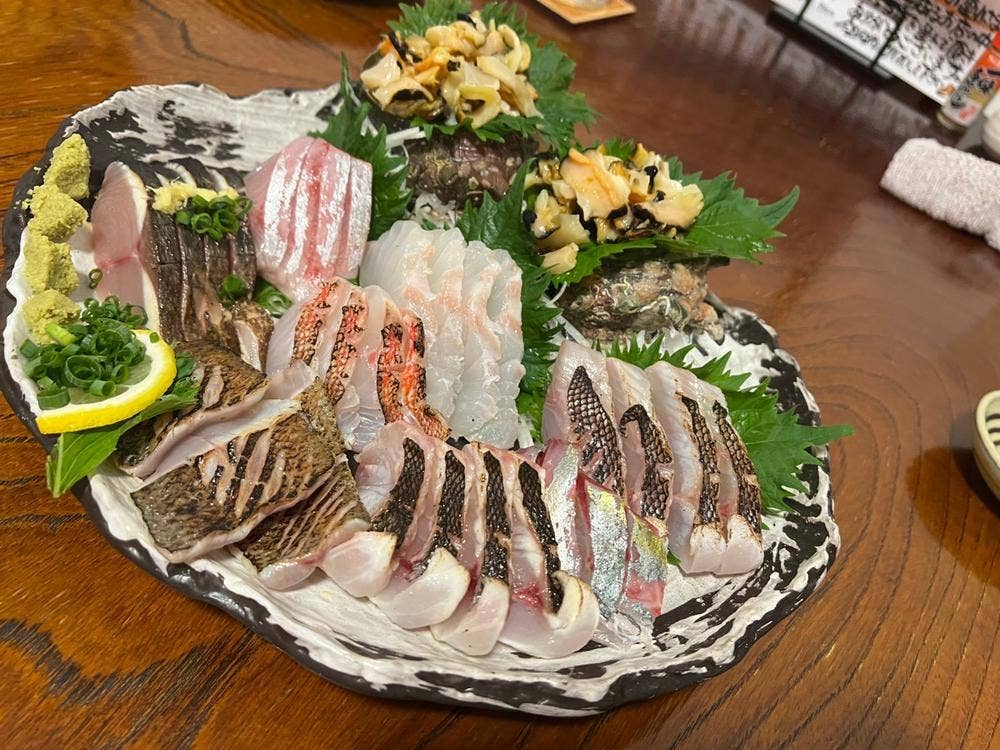 海鮮 なないろ