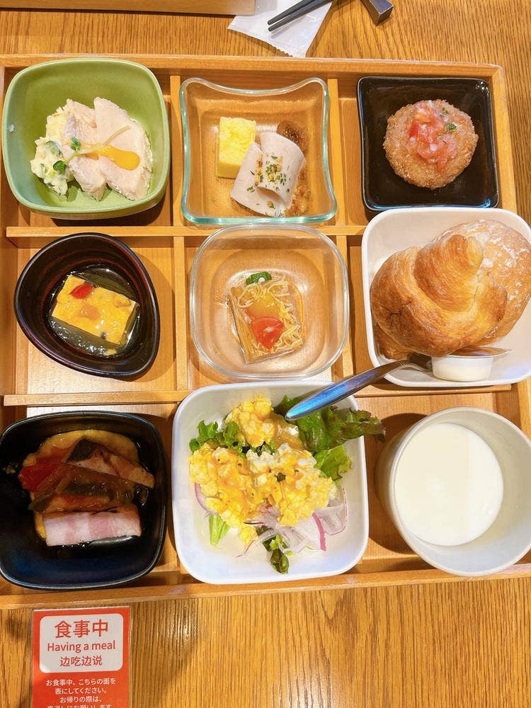 銀座朝食ラボ