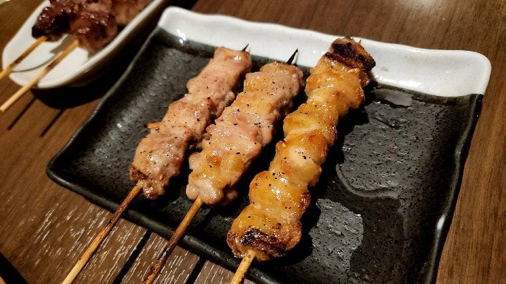 炭火焼鳥 とりしょう