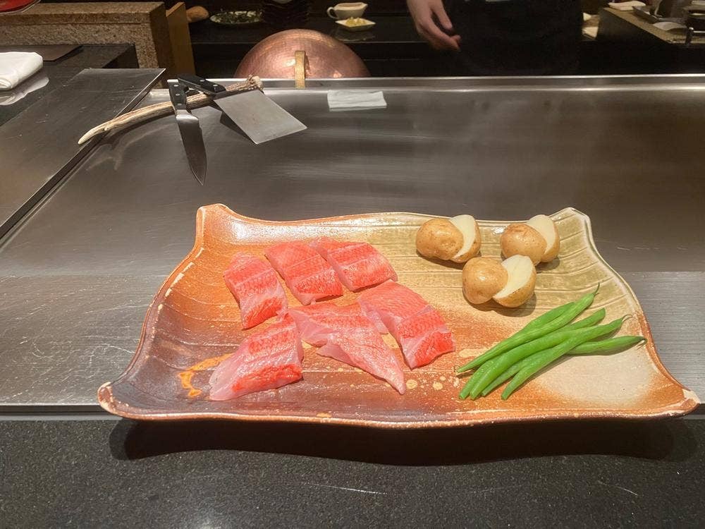 鉄板焼 那古亭