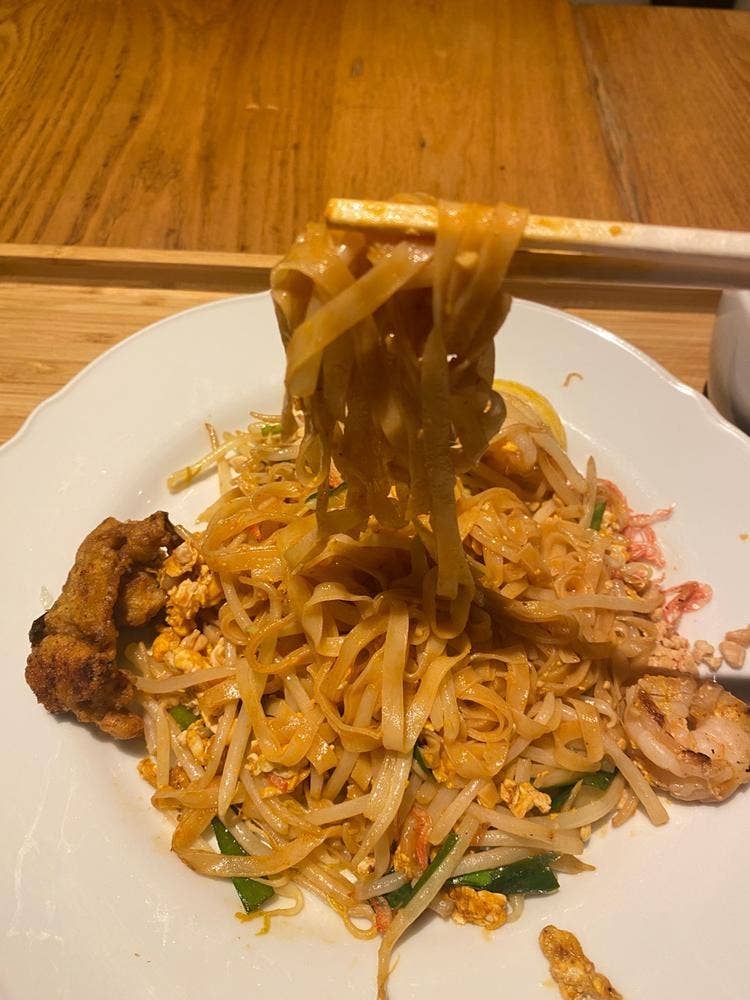 タイレストラン CHADA