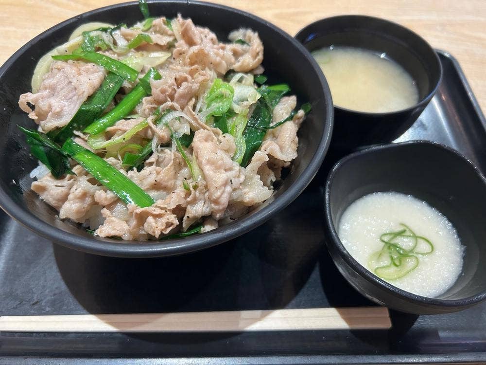 伝説のすた丼屋 ららぽーと沼津店