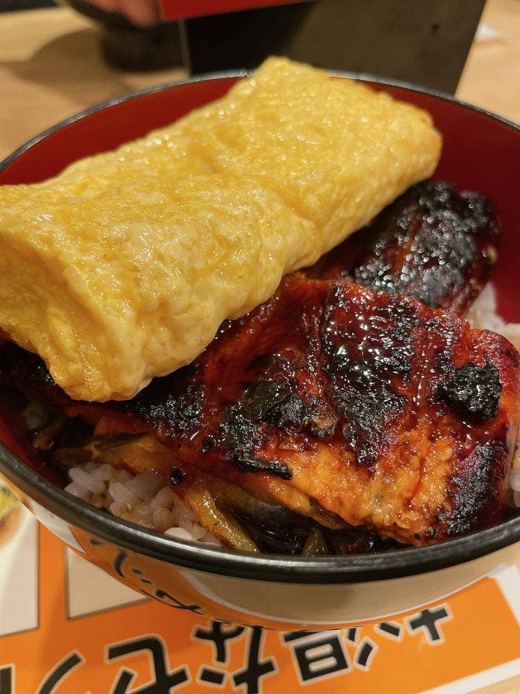 名代 宇奈とと 神戸元町店