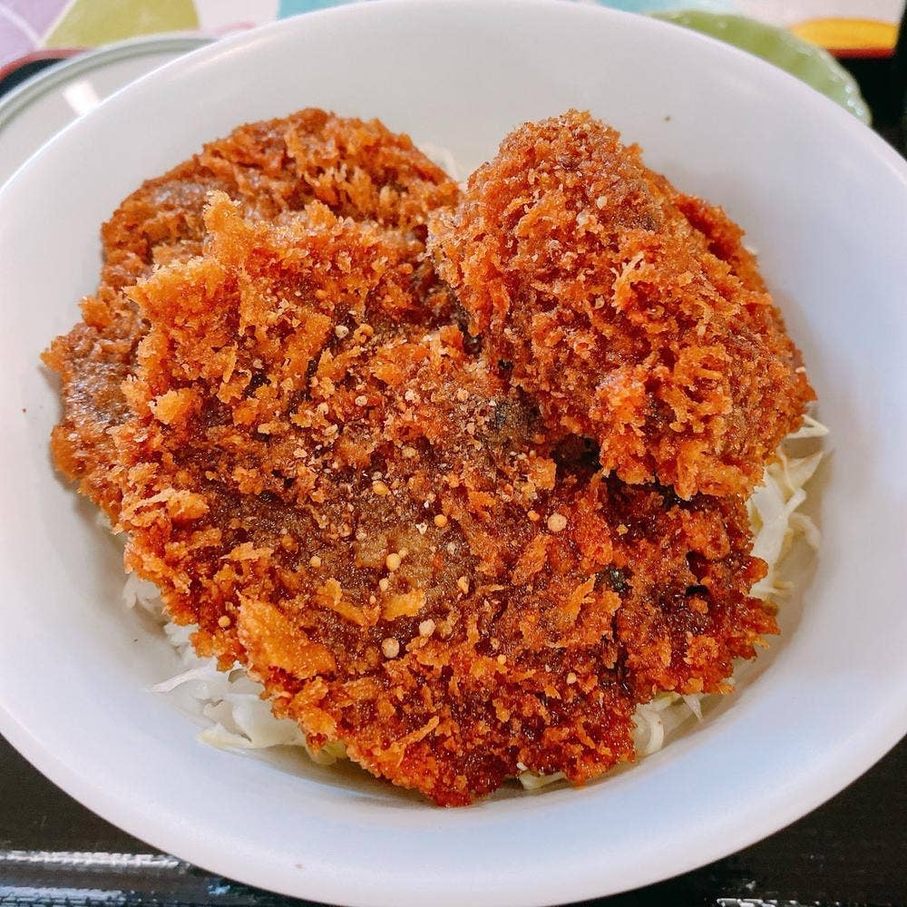 三峰神社 興雲閣