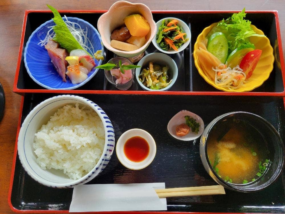 伯日喫茶店 いにしあんど