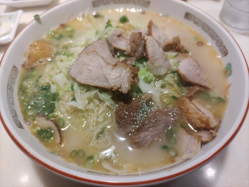 ラーメン専門 こむらさき 鹿児島 天文館店