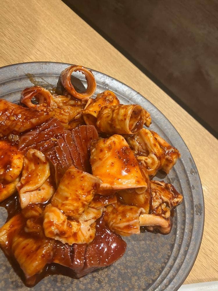ホルモン焼肉 縁 北千住店