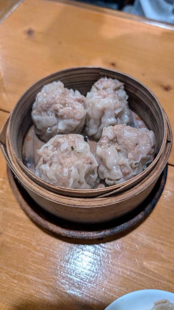 食堂イヌワシ