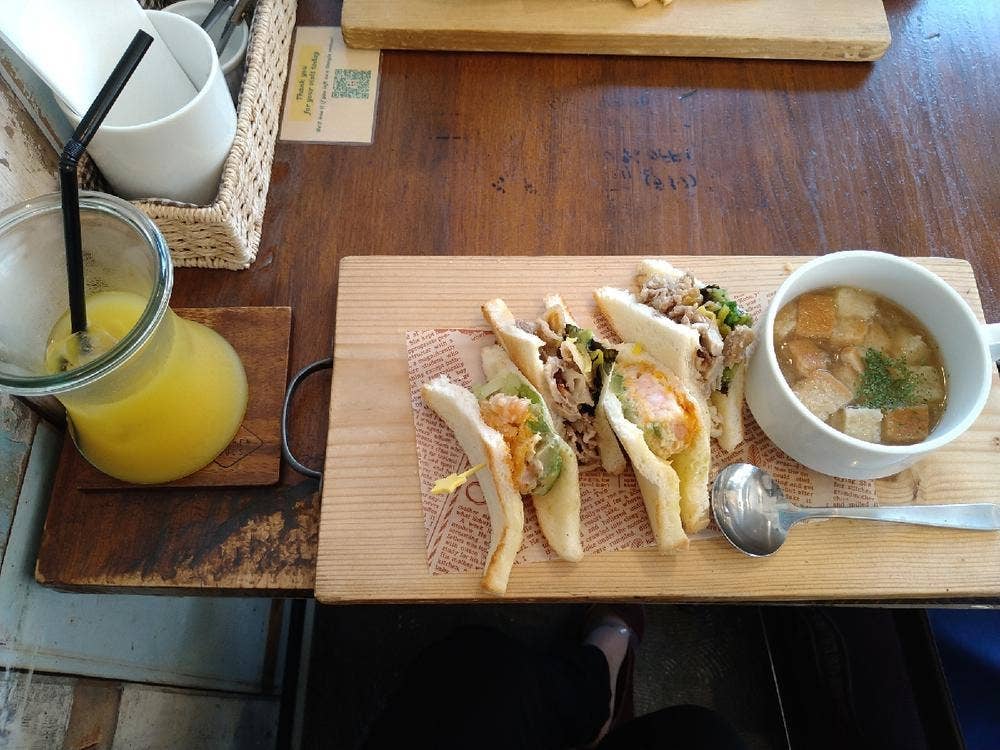 book&cafeマルベリーフィールド