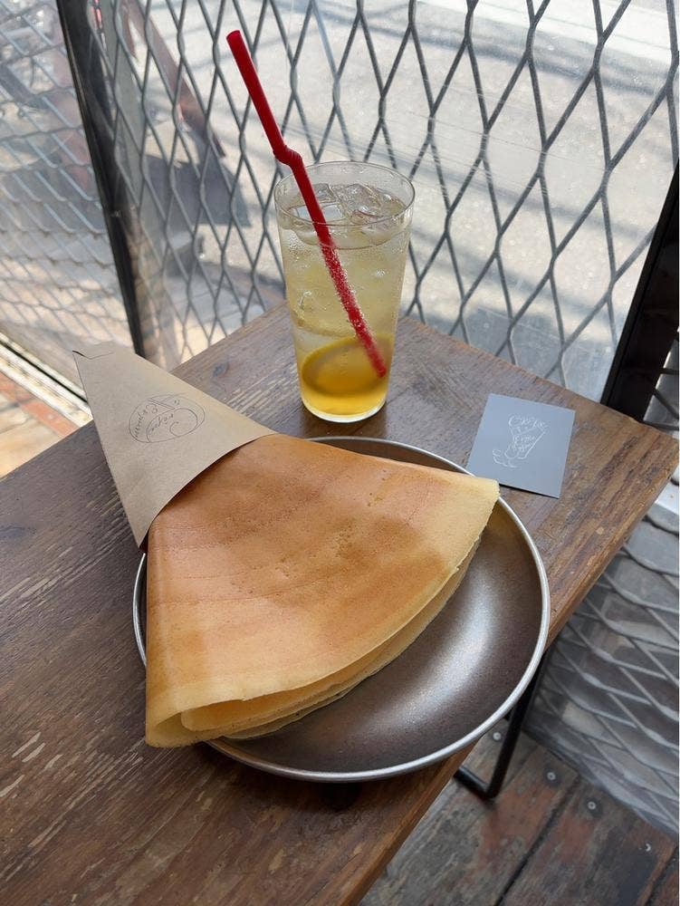 クレープとエスプレッソとハトノモリ