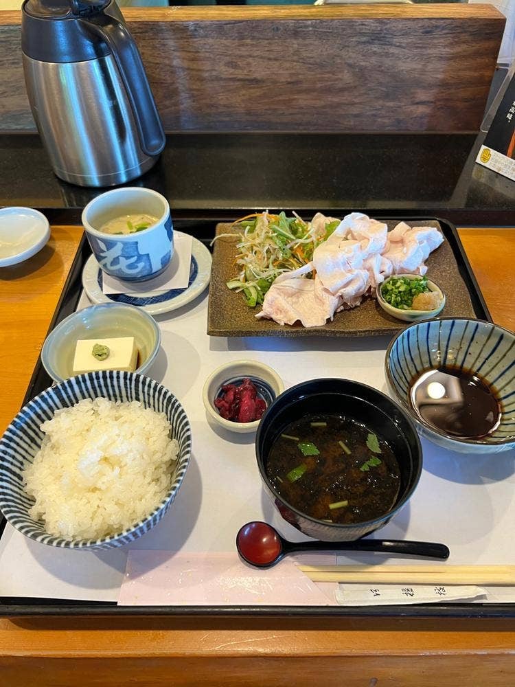 愉食処 山むろ