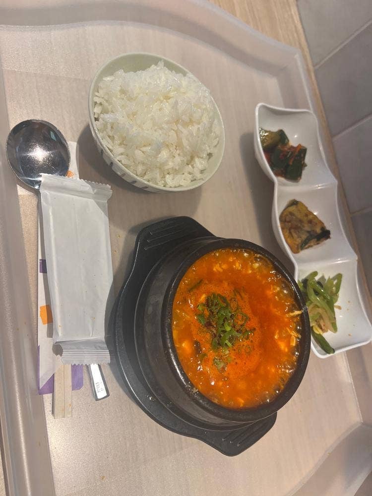 白食堂
