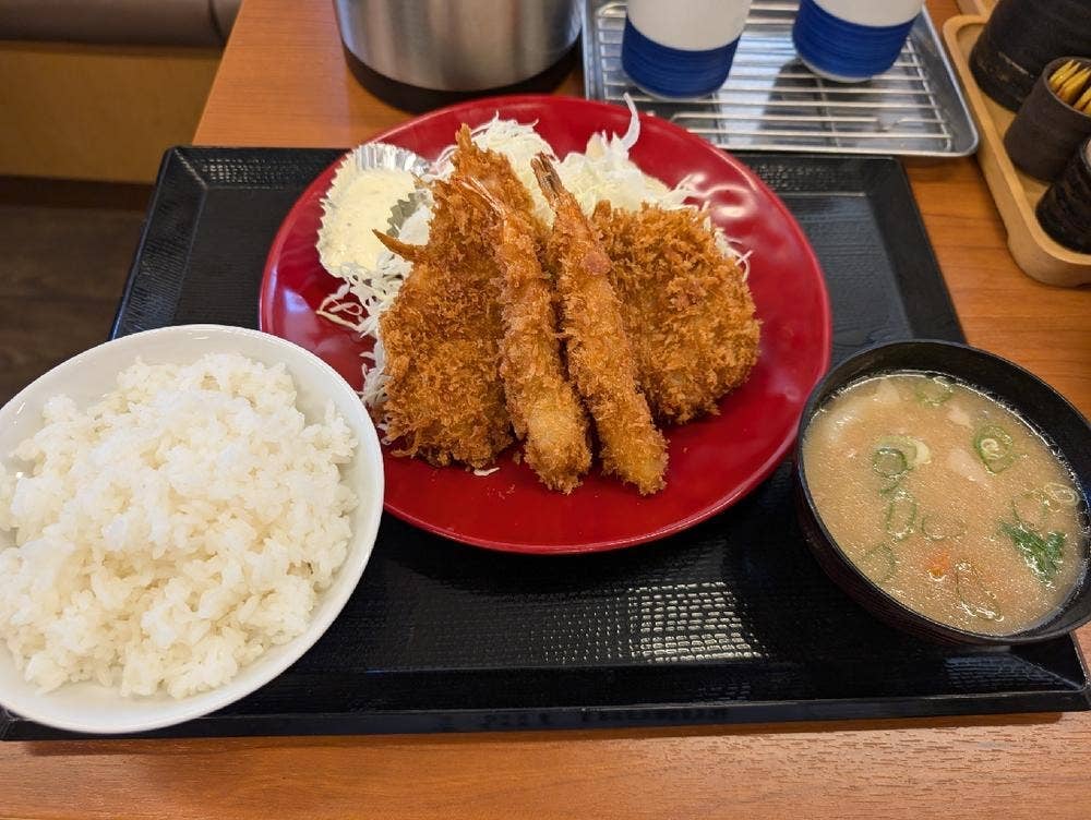 かつや 伊勢原店