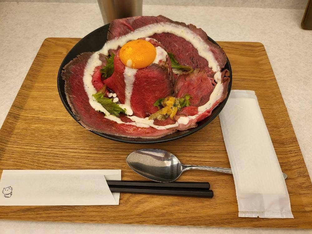 77食堂 ローストビーフ専門店