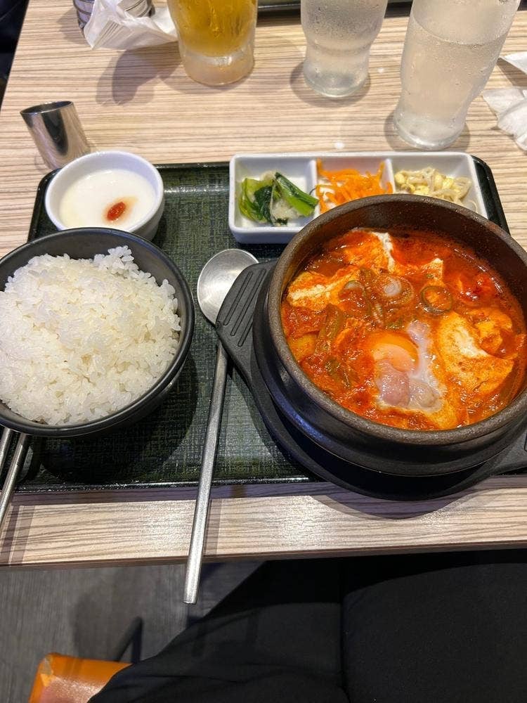 東京純豆腐 横浜東急スクエアビル店
