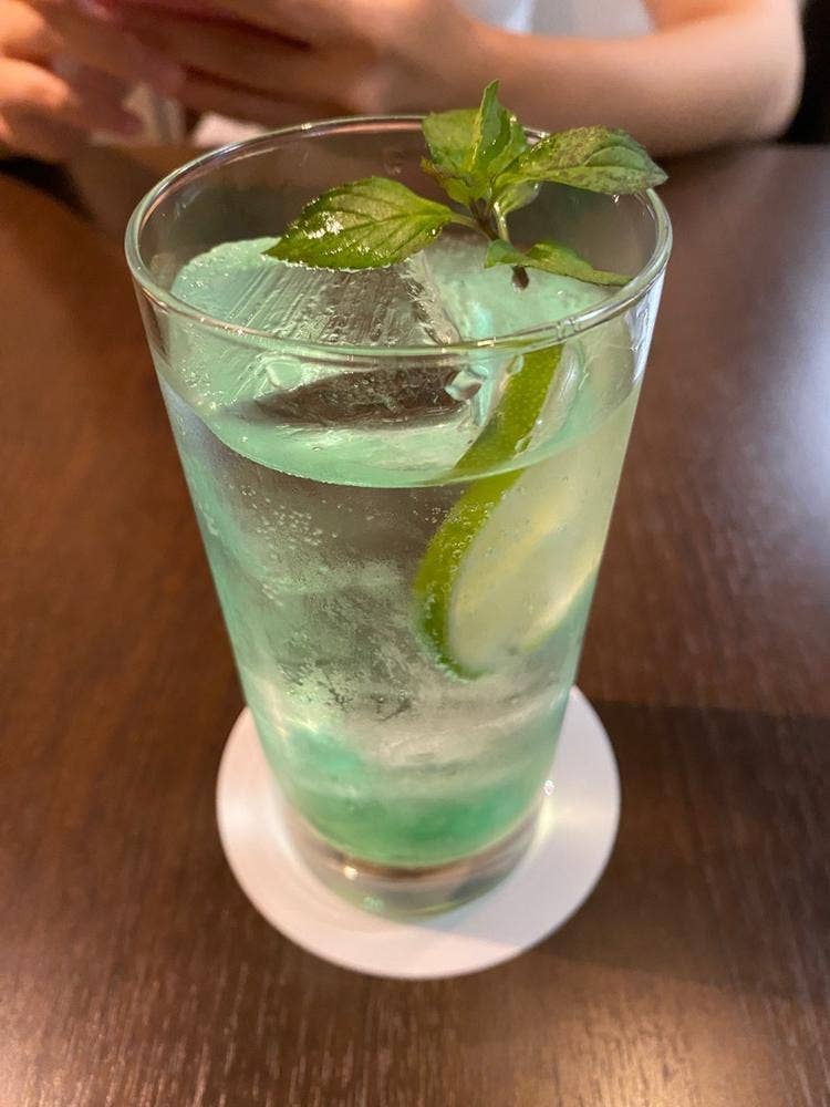 紅茶専門店 ティールーム＆バー ぽっちゃん