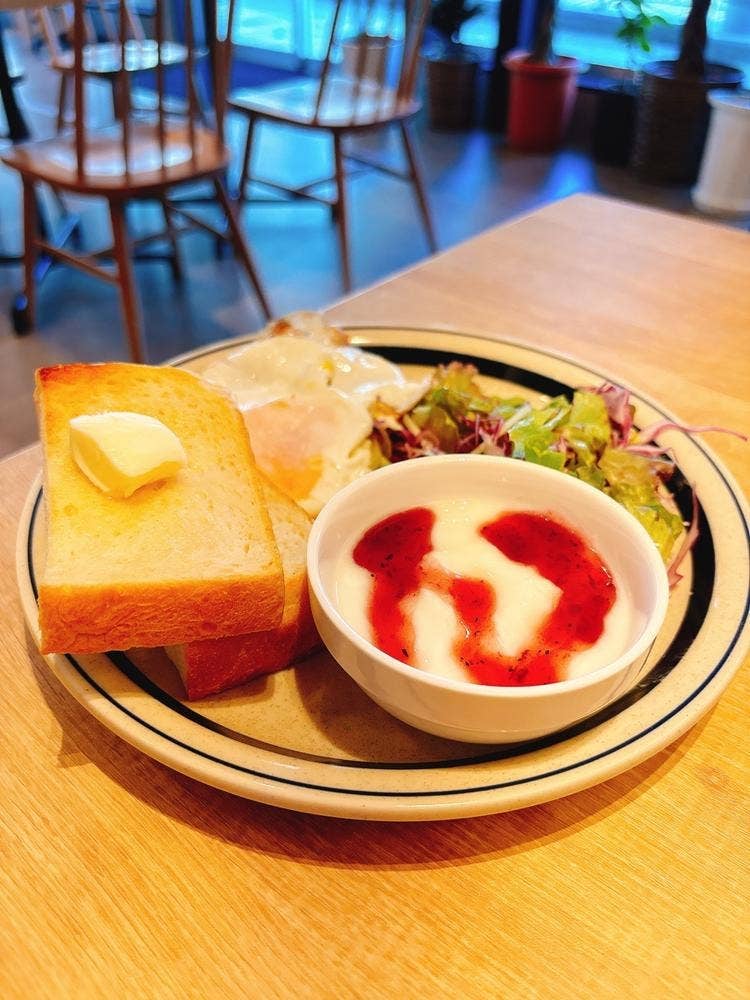 R Baker 広島HiroPa店