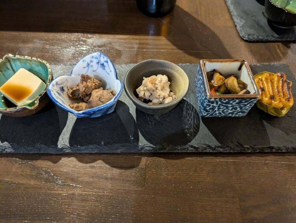 國酒と料理 墨流し