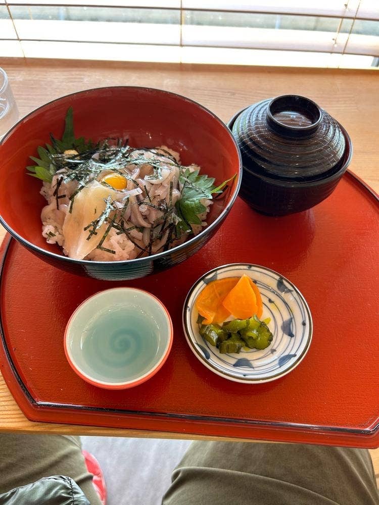 いかふぇ イカの駅つくモール