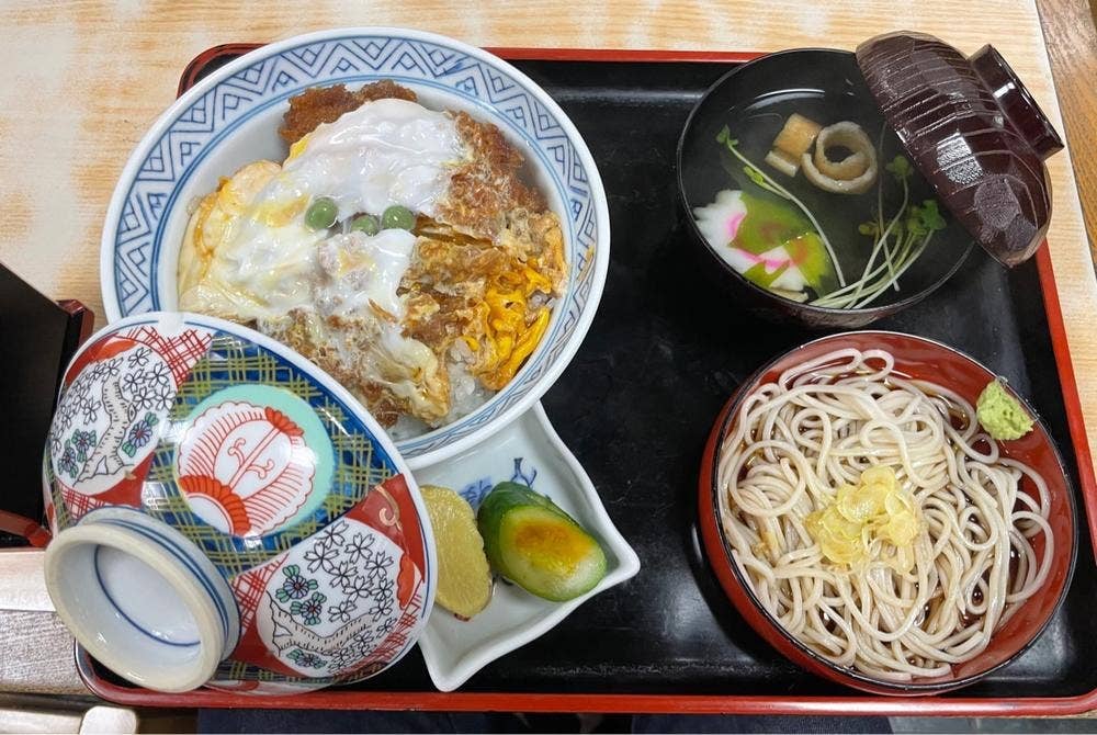 豊年屋
