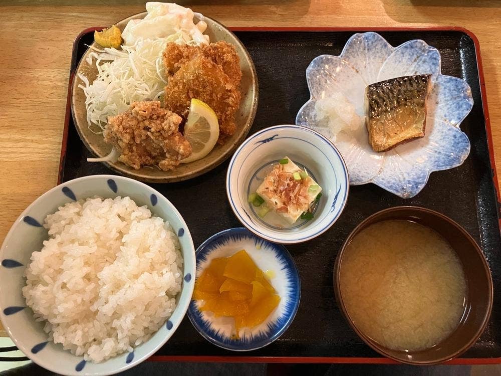 魚志゛やう JA共済ビル店