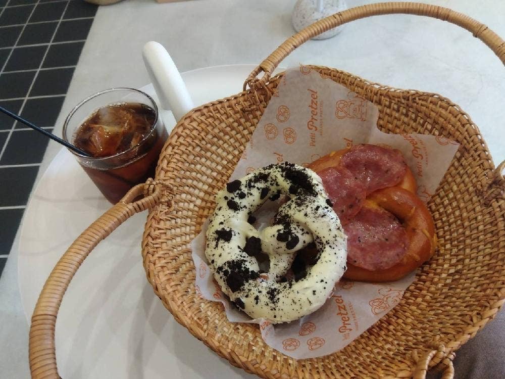 Petit Pretzel 中崎町店