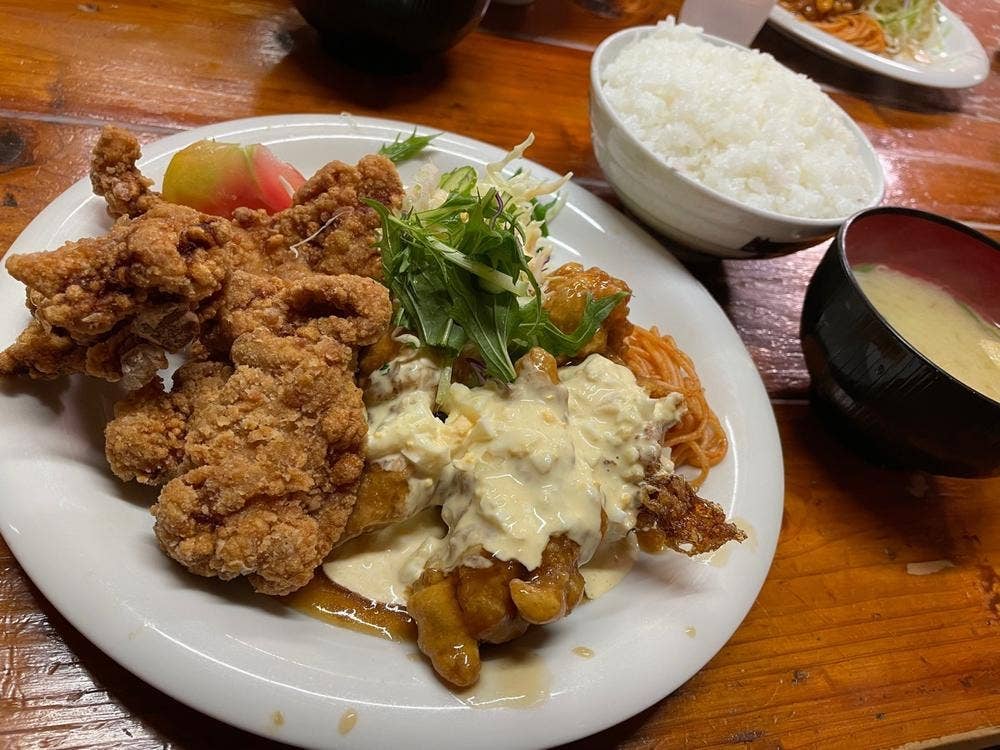 樹のめし家