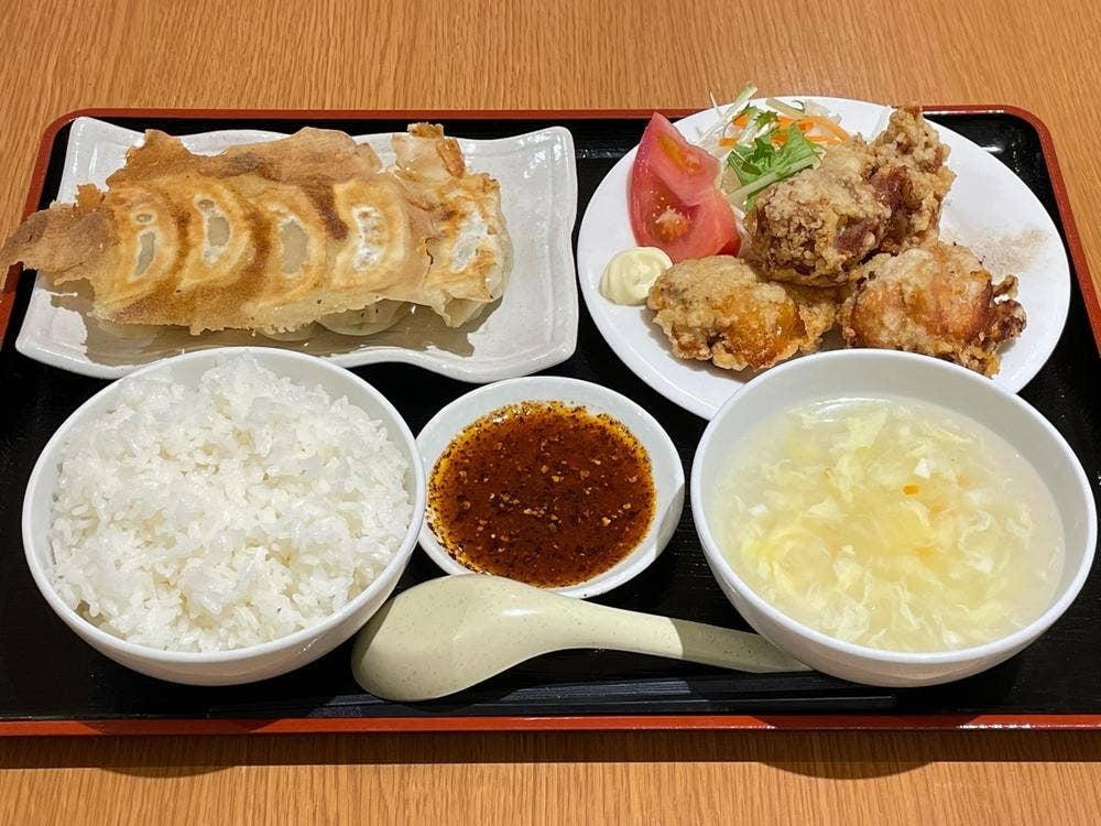 餃子の新和軒
