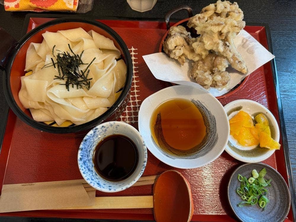 ひもかわ釡吉