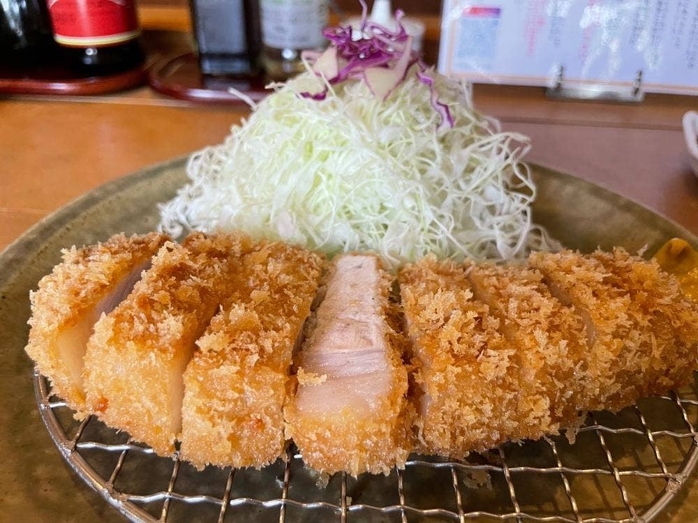 とんかつや