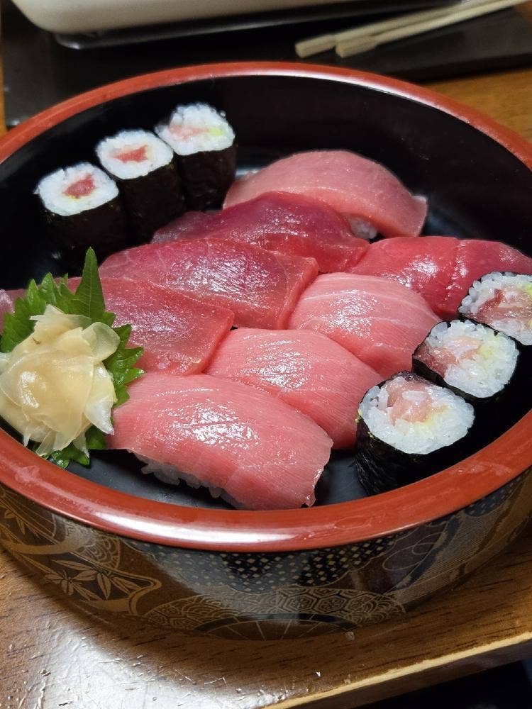 里