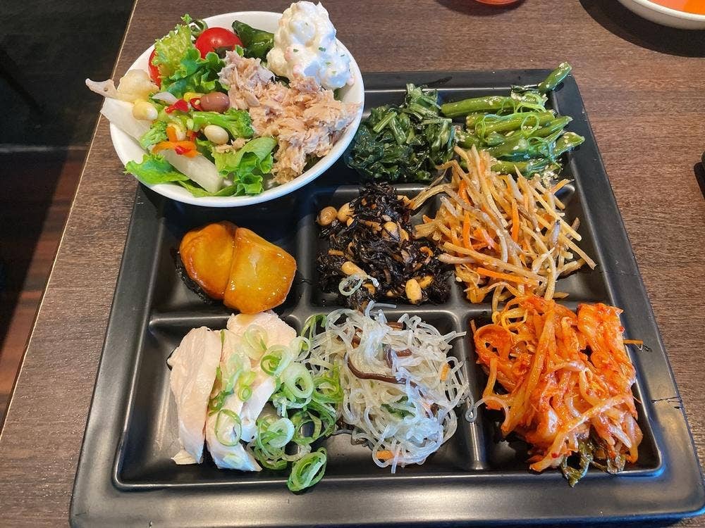 隠れ房 新宿店