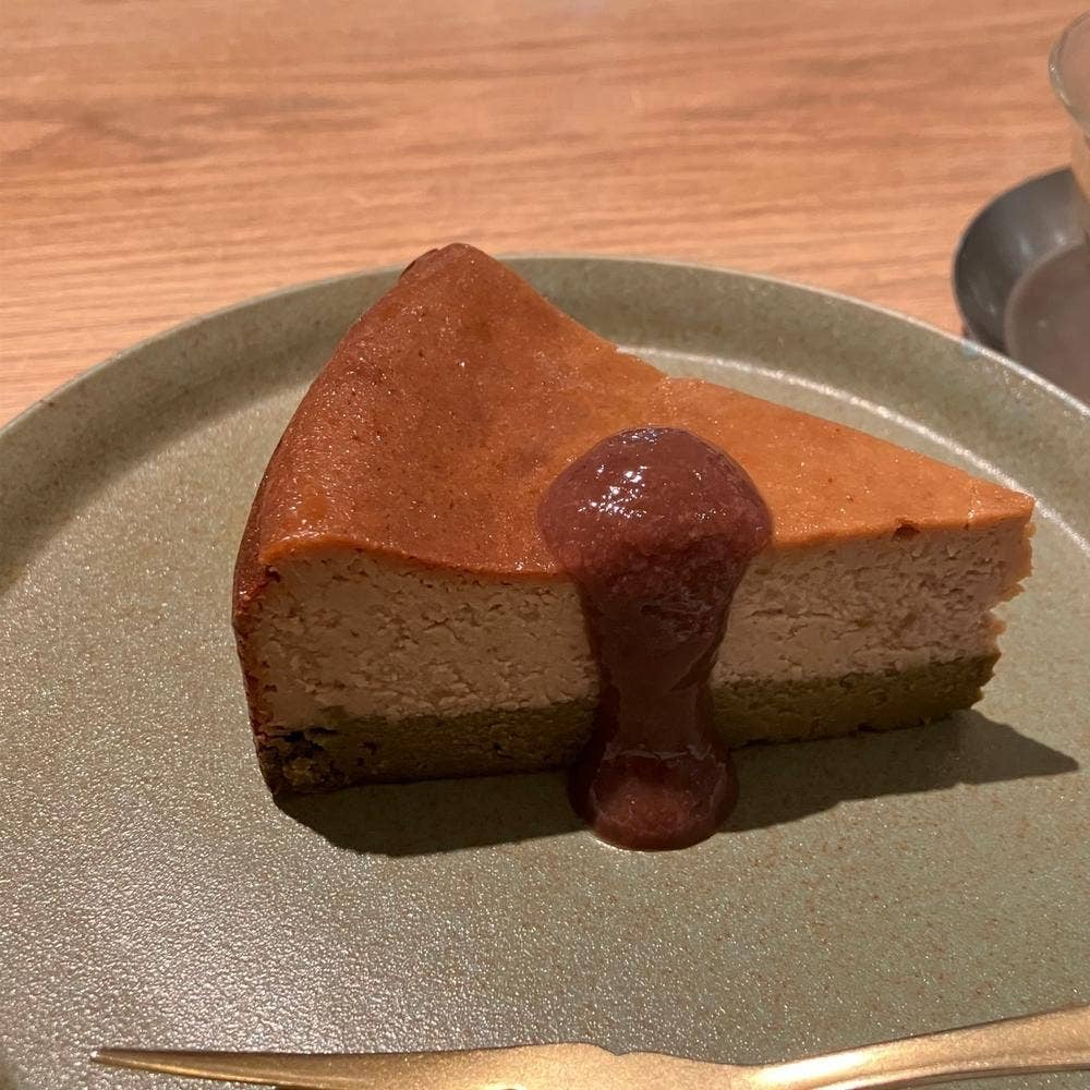Cosme Kitchen Adaptation 渋谷ヒカリエ店