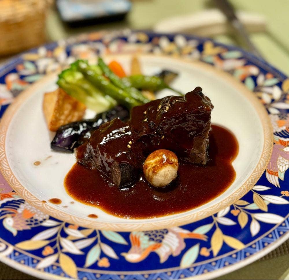 味館トライアングル