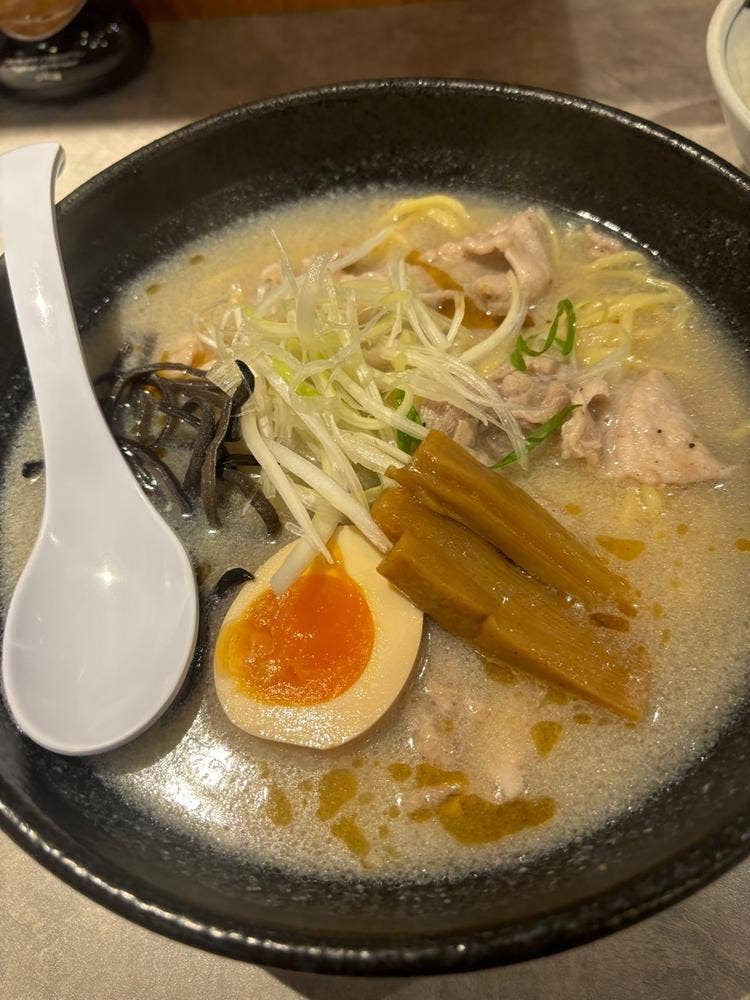 ラーメン 豚のとん太くん