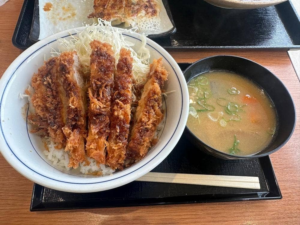 かつ屋イオンモール日の出店