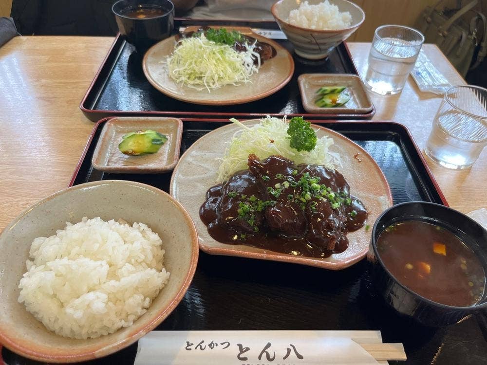 とん八