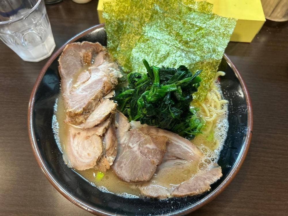 横浜家系らーめん 英