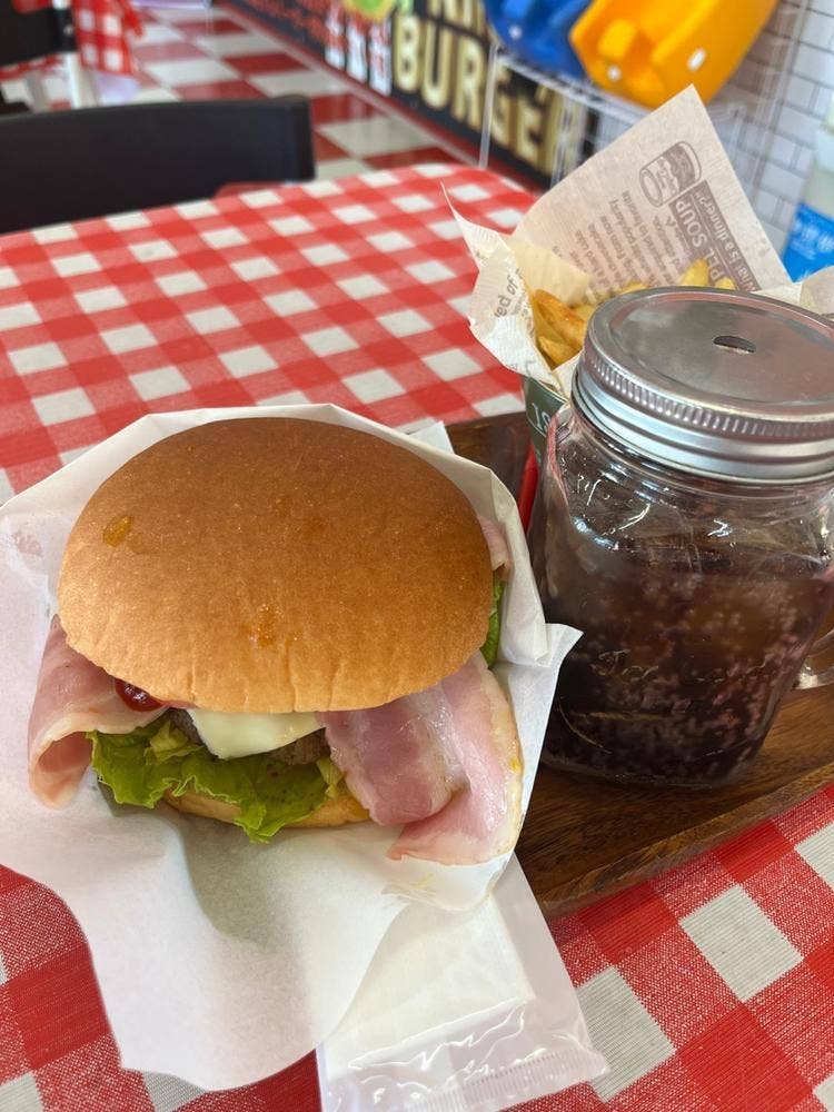 RED KING BURGER