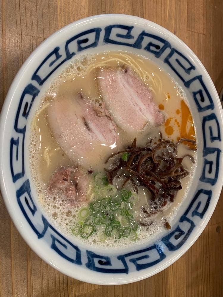 豚骨ラーメン だるま舎