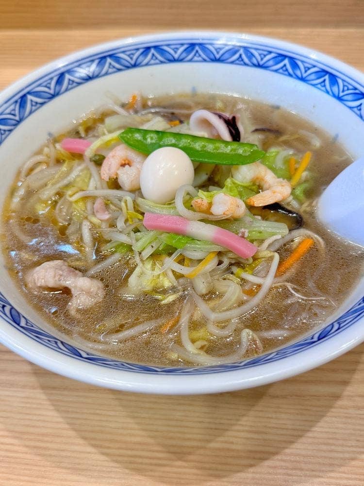 まるうまうどん 新幹線熊本店