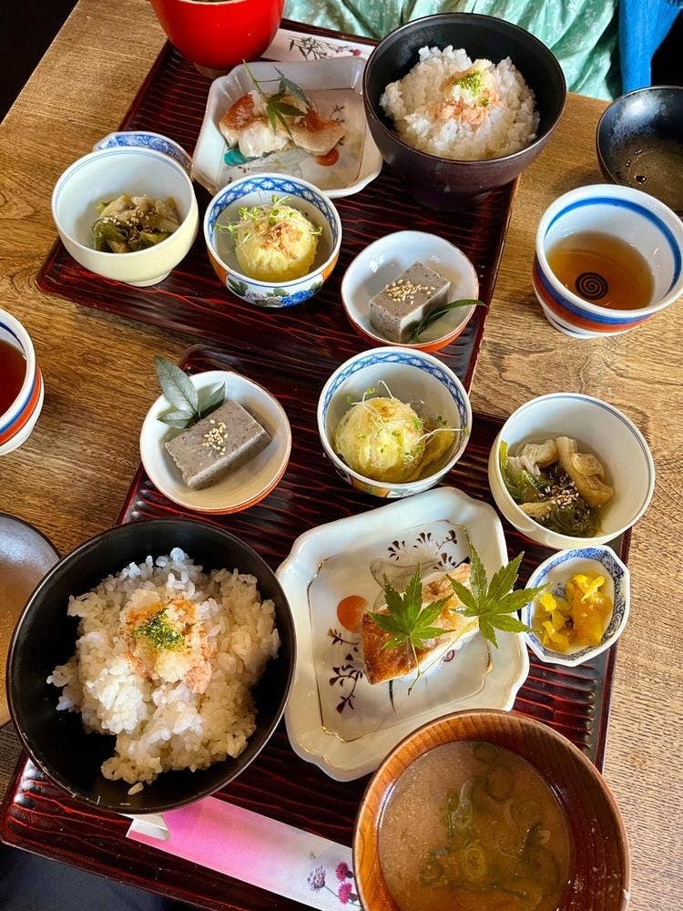 食とおばんざいの店 おばや