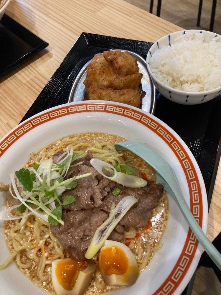 ゆかのこしかけ