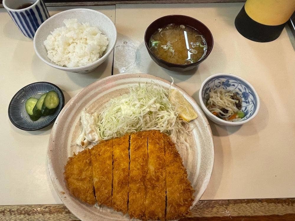 わらじ亭