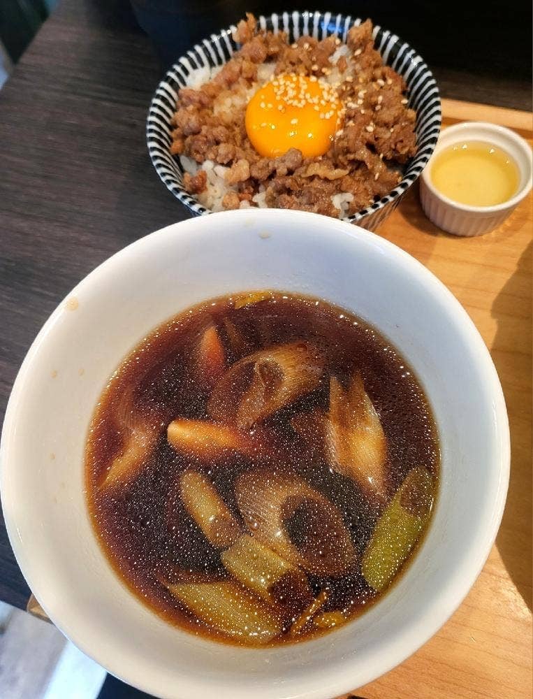 鴨つけめんと炊き込みご飯 鴨ふじ