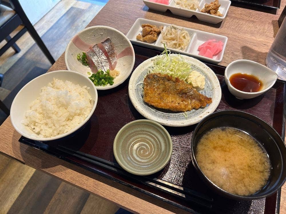 食彩 市